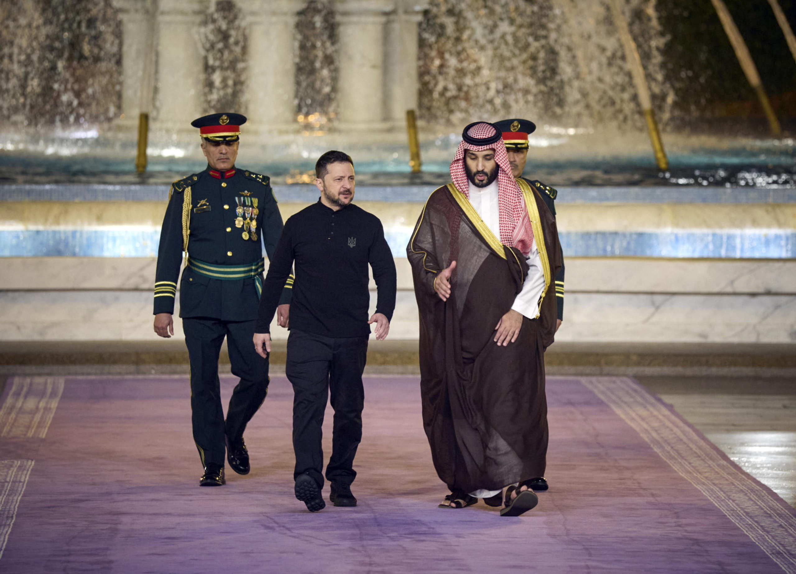 epa11954823 A handout photo made available by Ukraine's Presidential Press Service on 11 March 2025 shows Ukrainian President Volodymyr Zelensky (C) walking with Saudi Crown Prince and Prime Minister Mohammed bin Salman Al Saud (R) during their meeting in Jeddah, Saudi Arabia, late 10 March 2025 (issued 11 March 2025). The two leaders met ahead of planned talks between the Ukrainian and US delegations in Jeddah.  EPA/UKRAINE PRESIDENTIAL PRESS SERVICE HANDOUT  HANDOUT EDITORIAL USE ONLY/NO SALES