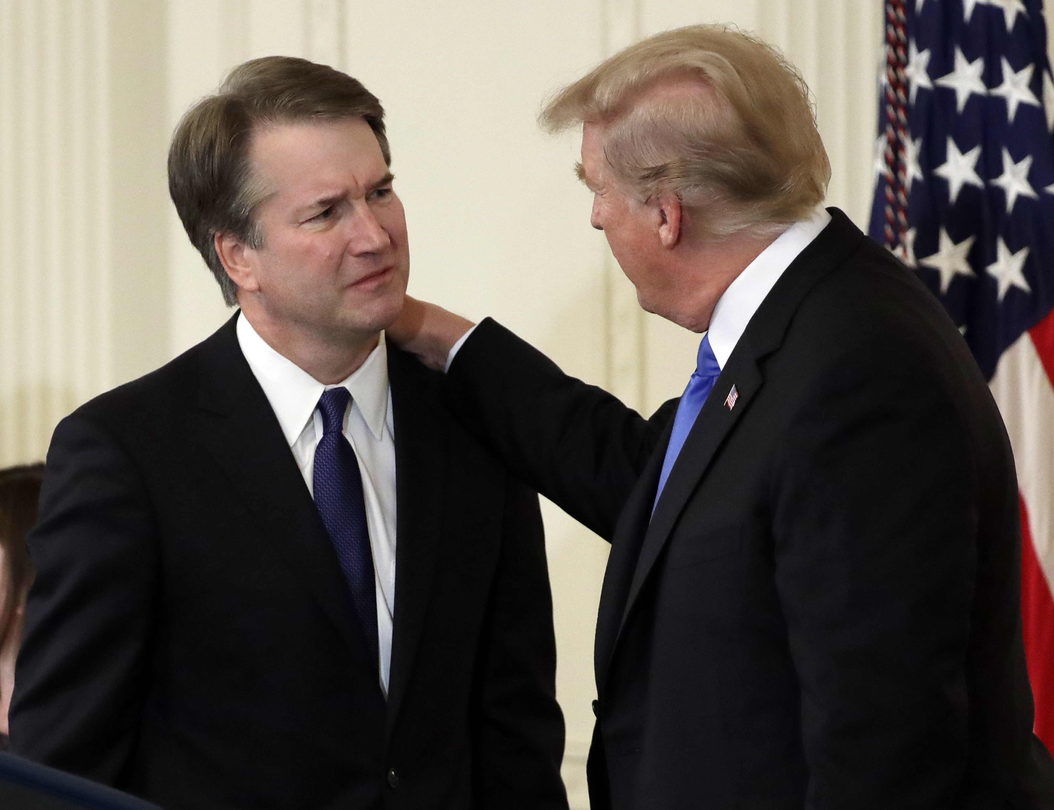 Donald Trump e Brett Kavanaugh (Corte Suprema) 