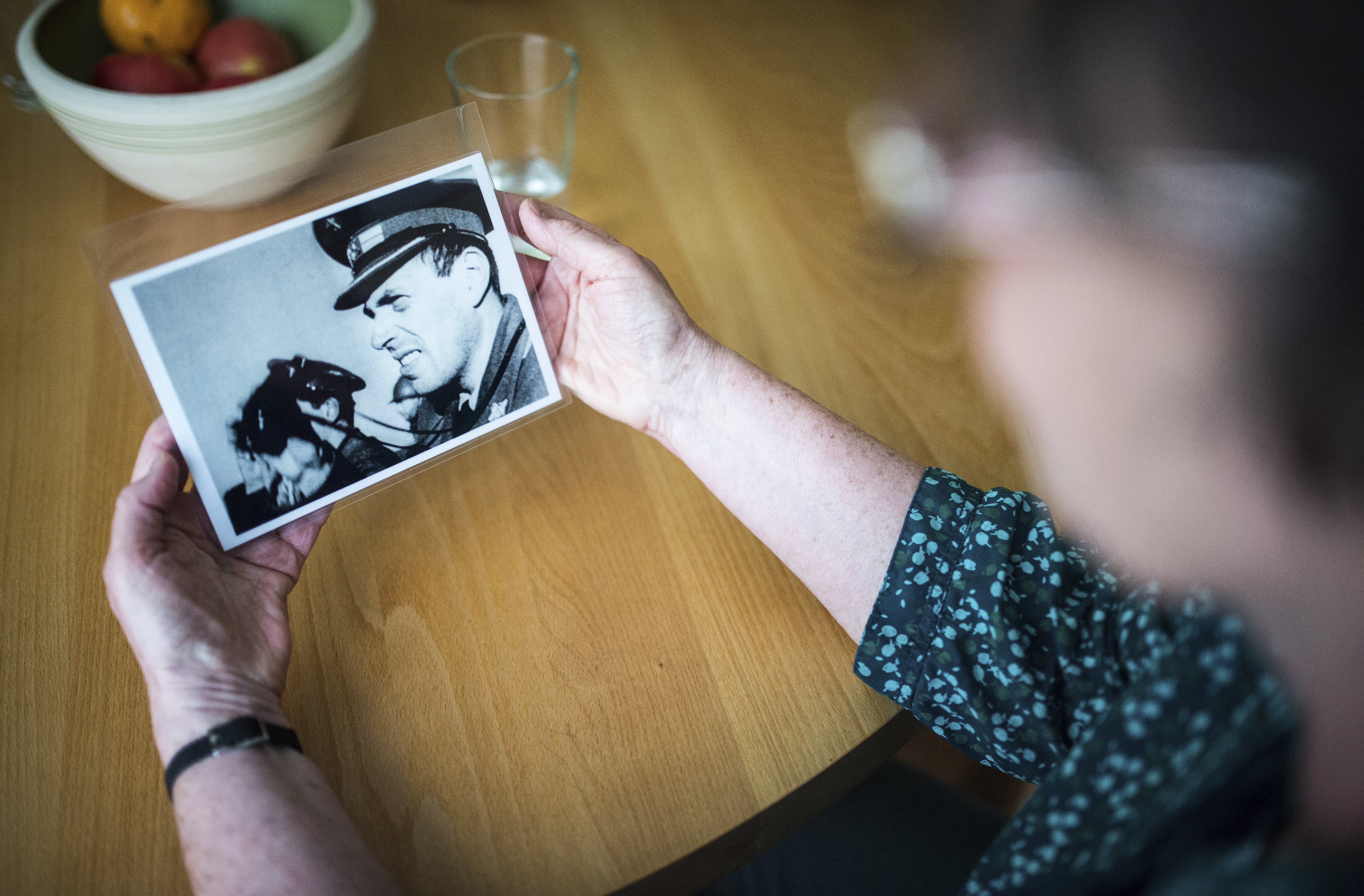 Eva Fischer holds up a photo of her father, the Spain fighter Hans Kahle, in Berlin, Germany, 16 May 2017. Thousands of people travelled to Spain, like Hans Kahle. Fighting against General Francisco Franco and his troops meant also fighting against Nazi Germany. ATTENTION EDITORS: Editorial use only in connection with current reportings. Photo by: Sophia Kembowski/picture-alliance/dpa/AP Images
