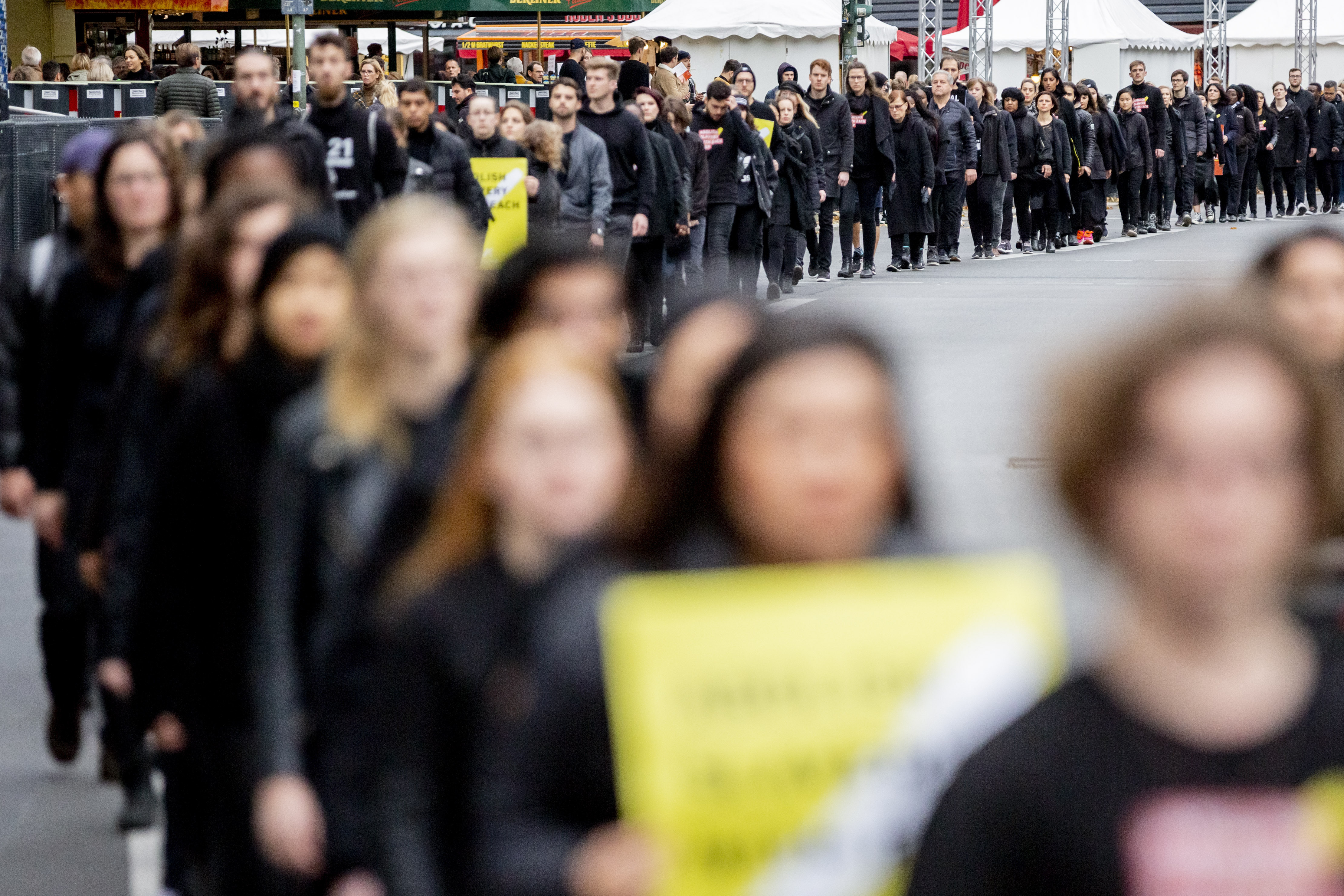 19 October 2019, Berlin: Participants of the worldwide 