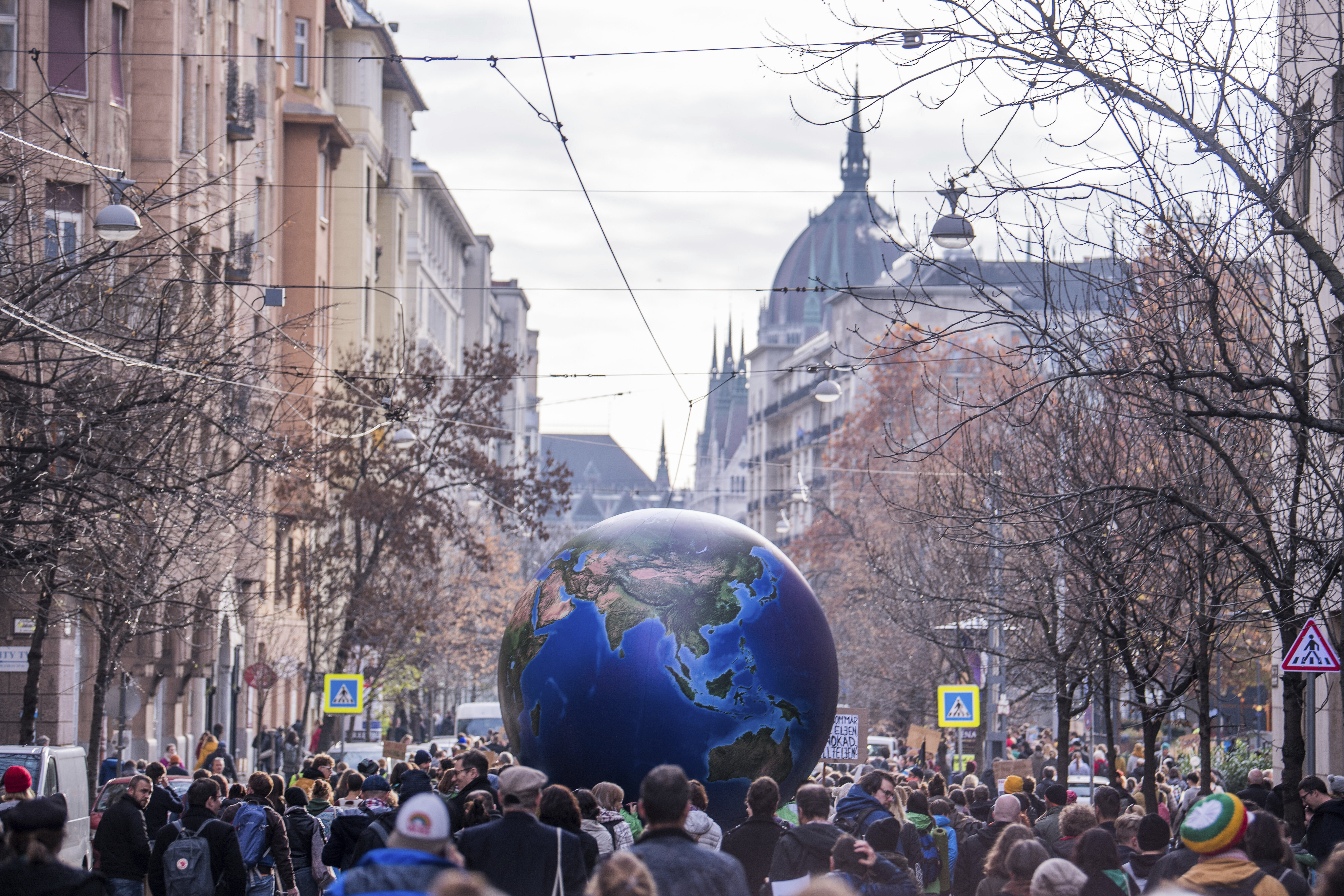 Following the call of Fridays For Future Hungary and Extinction Rebellion Hungary young environmentalists demonstrate to demand measures against climate change in Budapest, Hungary, Friday, Nov. 29, 2019. (Zoltan Balogh/MTI via AP)
