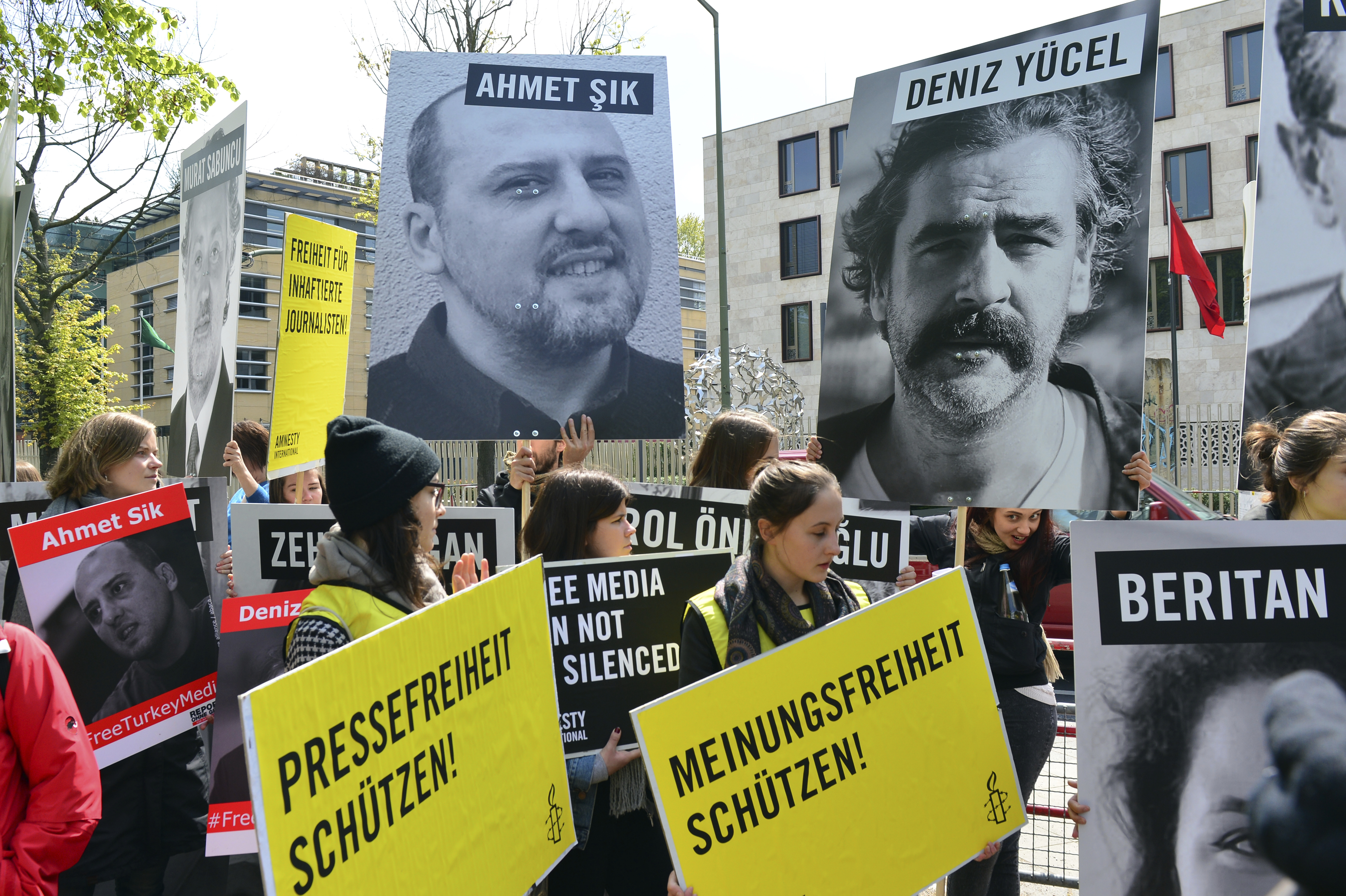 Demonstrators protest in front of the Turkish embassy in Berlin, Germany, 3 May 2017. The demonstration was organized by Amnesty International and Reporters Without Borders in protest against the large number of reporters and journalists currently in prison in Turkey. Photo by: Maurizio Gambarini/picture-alliance/dpa/AP Images