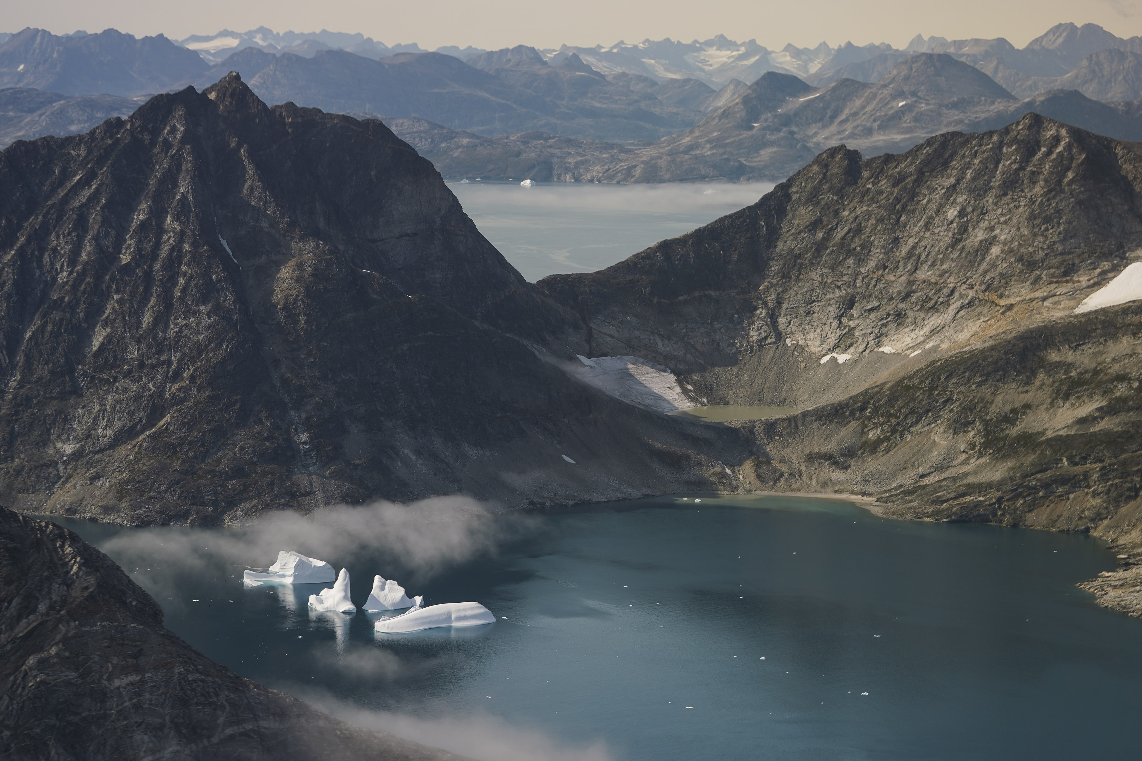 L'Antartide si sta sciogliendo (AP Photo/Mstyslav Chernov, File)
