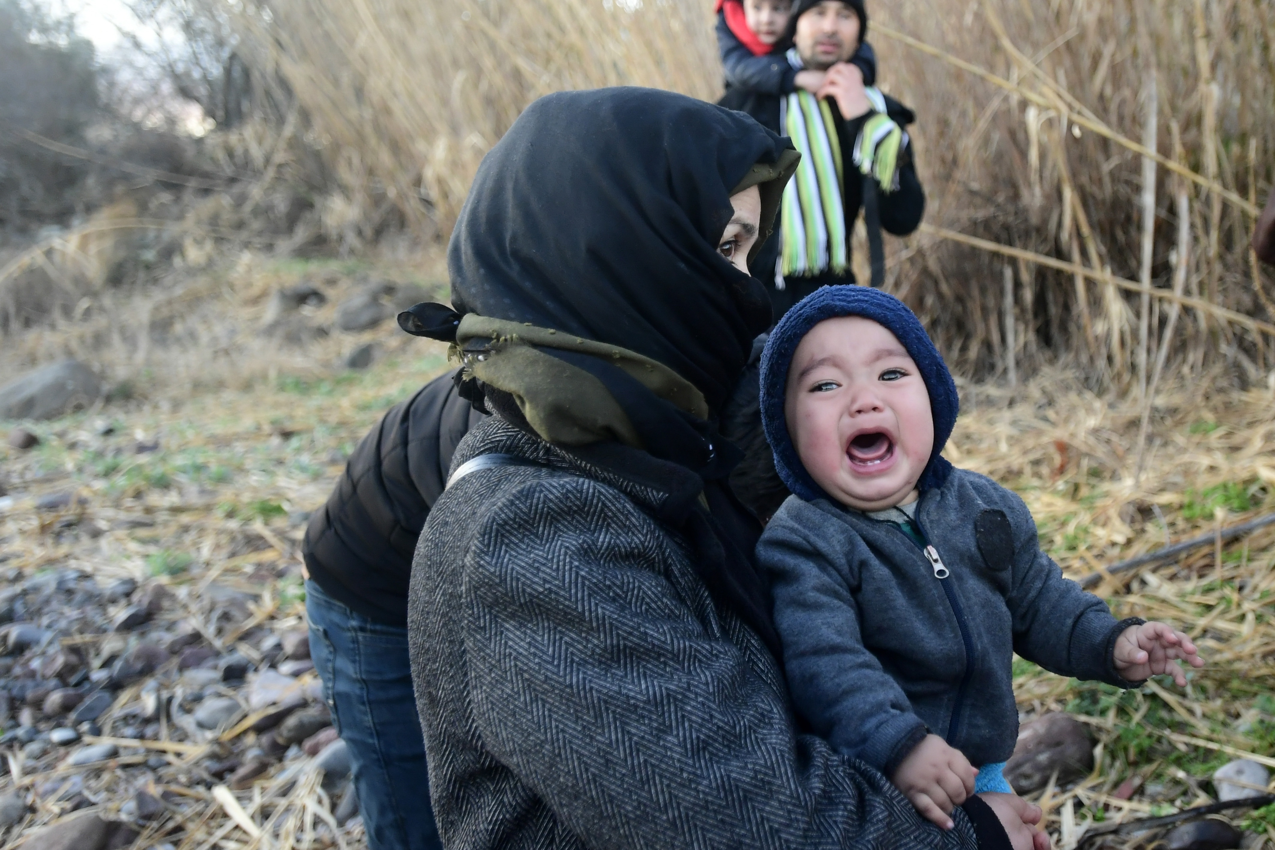 Continua l'emergenza migranti tra Grecia e Turchia (AP Photo/Michael Varaklas)