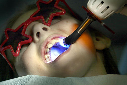 Una bimba dal dentista