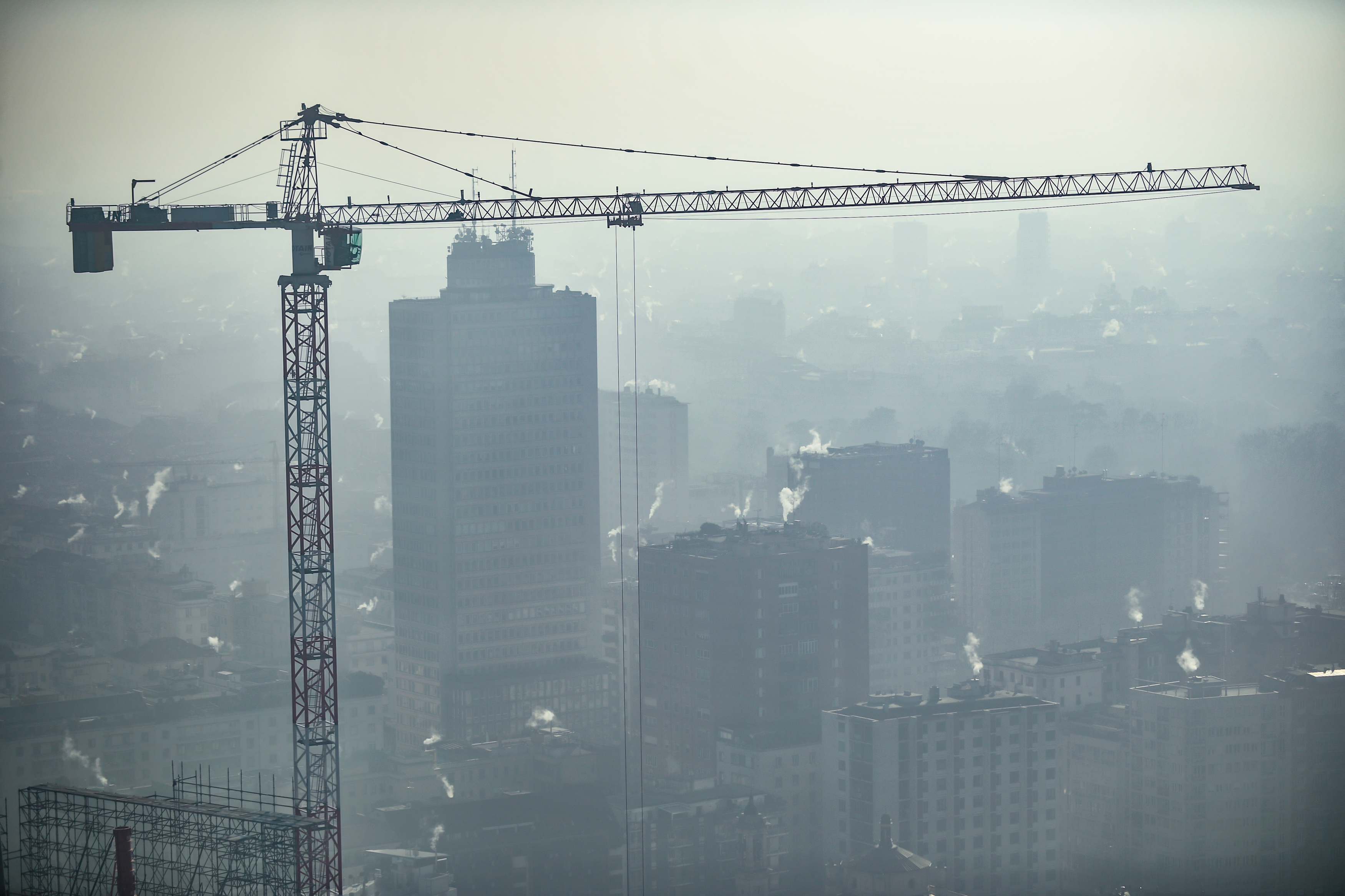 Foto Claudio Furlan - LaPresse, Milano avvolta dallo smog.