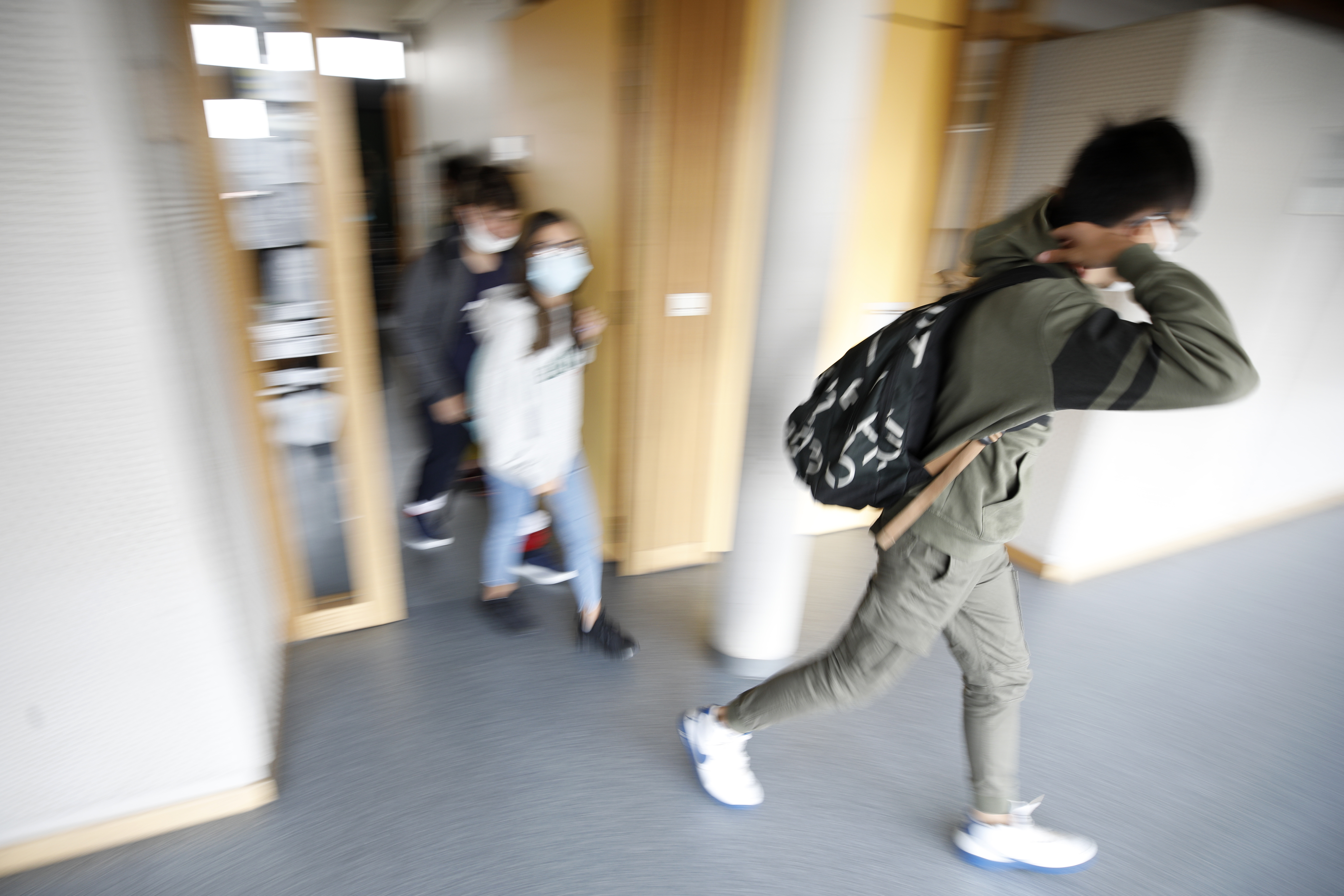 Scuola, AP Photo/Jean-Francois Badias