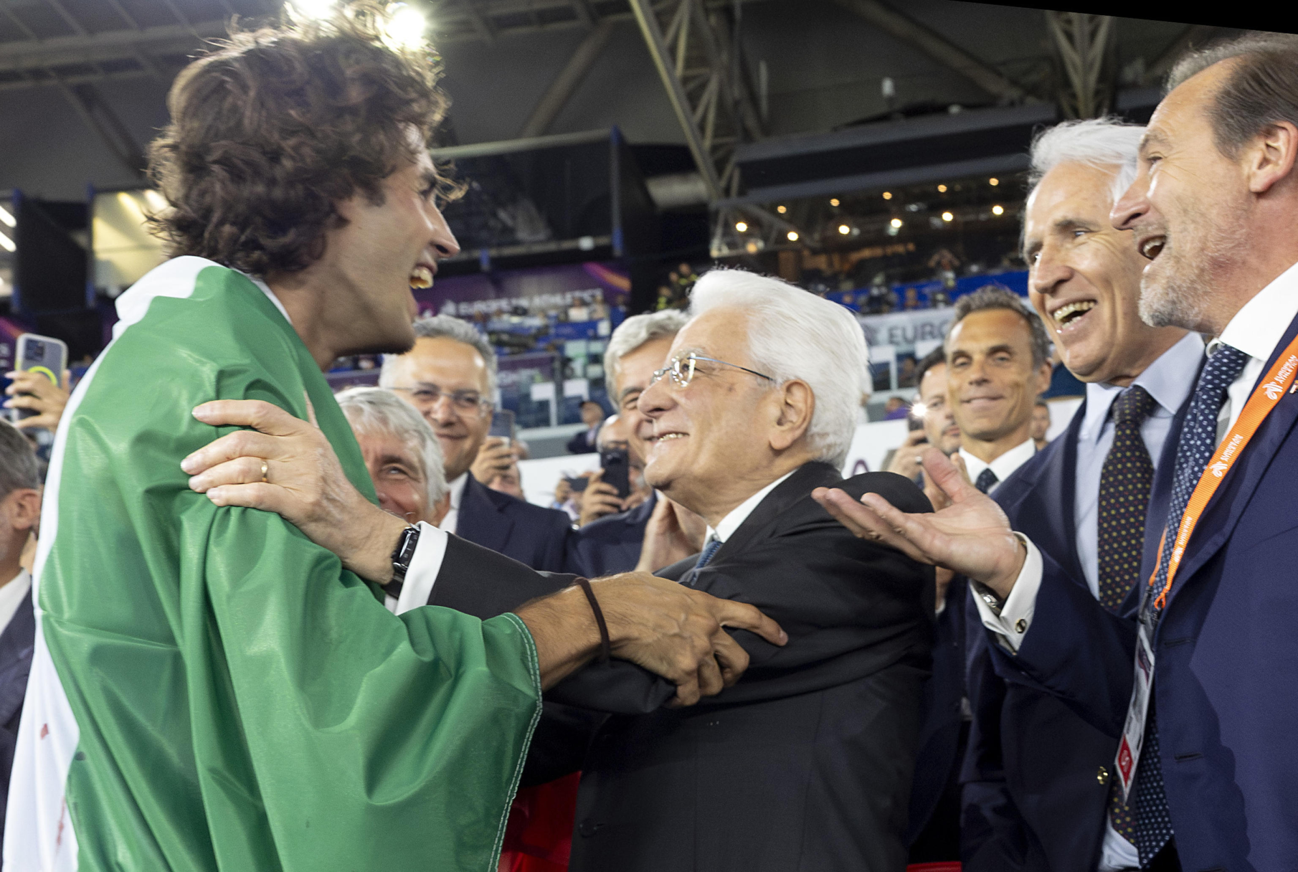 Il Presidente della Repubblica Sergio Mattarella con Gianmarco Tamberi, Roma, 11 giugno 2024. ANSA/ UFFICIO STAMPA PRESIDENZA DELLA REPUBBLICA - PAOLO GIANDOTTI.