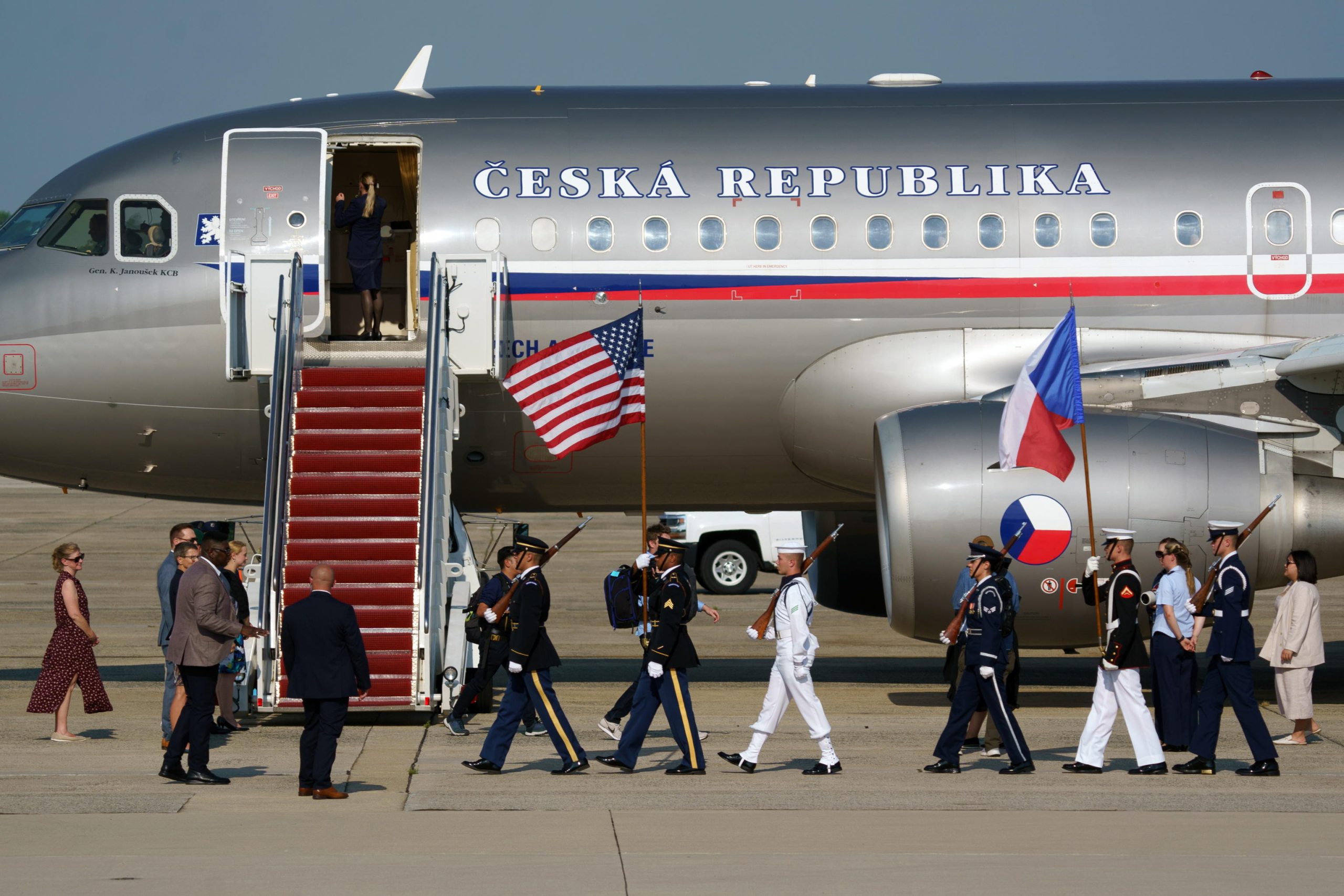 Arrivi a Joint Andrews Base, Maryland, DC, USA per il 75esimo summit della NATO. 8 luglio 2024. ANSA/WILL OLIVER