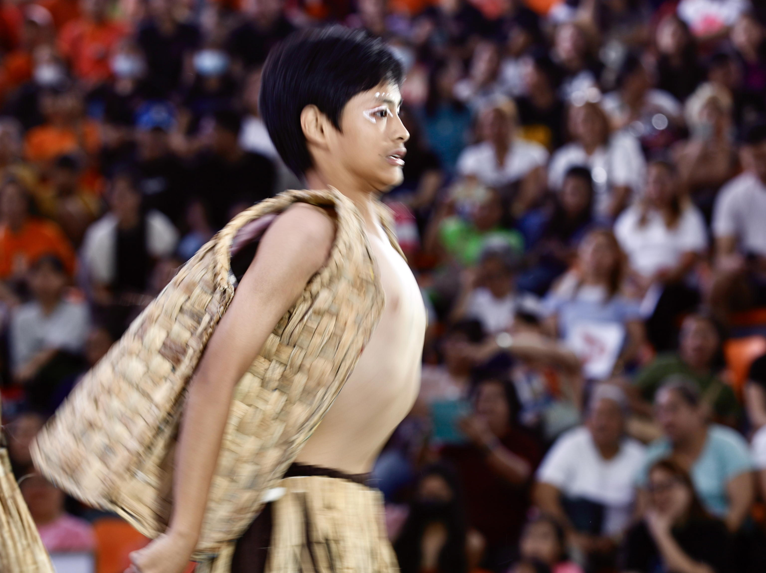 epa11529292 A Filipino teen, wearing a traditional costume made from dried water hyacinth stalks, performs during the Water Lily Festival in Las Pinas city, Metro Manila, Philippines, 06 August 2024. The annual Water Lily Festival in Las Pinas city was declared by the Villar Foundation to highlight the transformation of water lilies from aquatic nuisances to valuable resources. Through the 'Water Lily Weaving Project', the foundation turns these plants into handicrafts, creating livelihoods and aiding community rehabilitation. During the festival, villagers parade in traditional costumes made from dried water lilies, showcasing the project's success and promoting the benefits of water lily-based livelihoods for local residents.  EPA/FRANCIS R. MALASIG