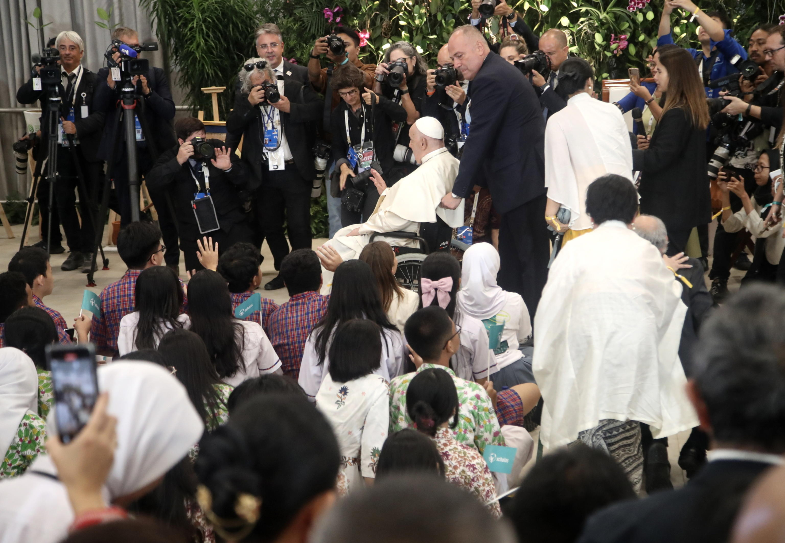 Papa Francesco in Indonesia Foto Ansa, EPA/BAGUS INDAHONO / POOL