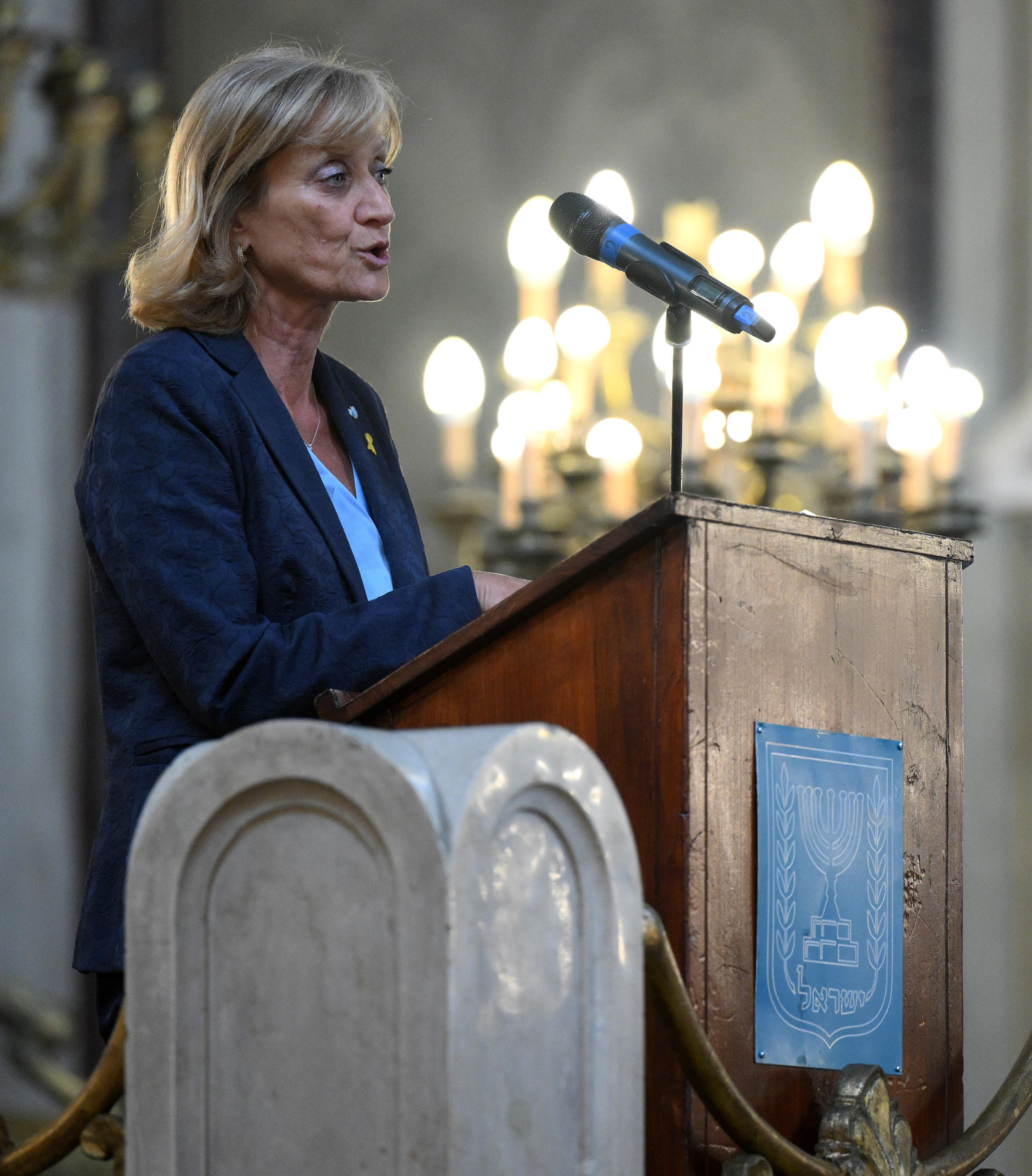 Noemi Di Segni, la presidente dell'Unione delle Comunita' ebraiche italiane, durante la cerimonia commemorativa, a un anno dallÕattentato terroristico del 7 ottobre in Israele, nel Tempio Maggiore di Roma, 07 ottobre 2024.   ANSA/ETTORE FERRARI