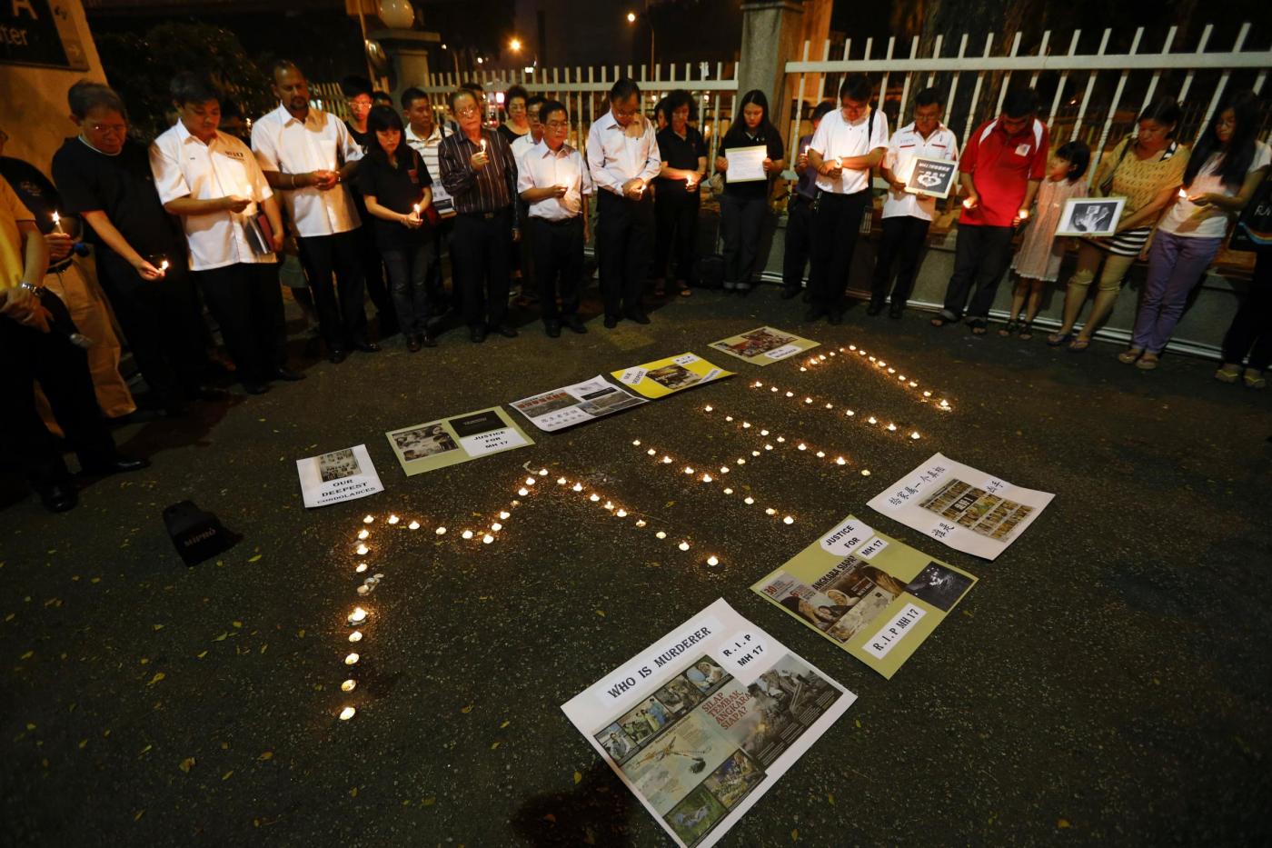 Preghiera in tutto il mondo per le vittime del volo MH17