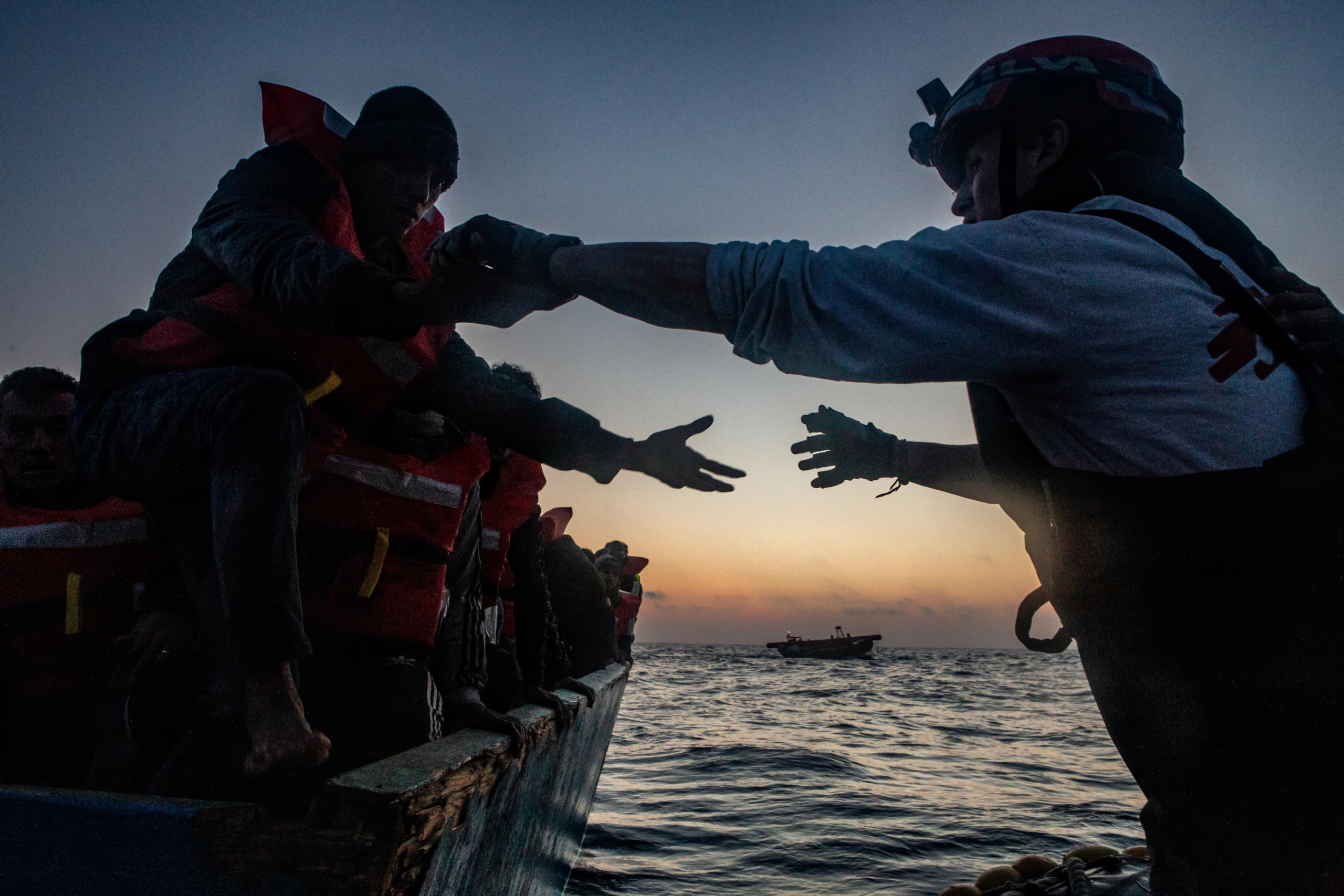 Un'immagine diffusa da Medici Senza Frontiere, 13 dicembre 2024. La Geo Barents, nave di ricerca e soccorso di Medici Senza Frontiere (MSF), conclude le sue operazioni nel Mediterraneo centrale. Nonostante le oltre 12.675 persone soccorse e le 190 operazioni di salvataggio effettuate da giugno 2021, Msf annuncia la fine delle operazioni 