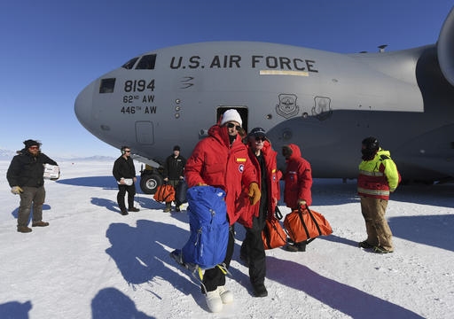 John Kerry in Antartide