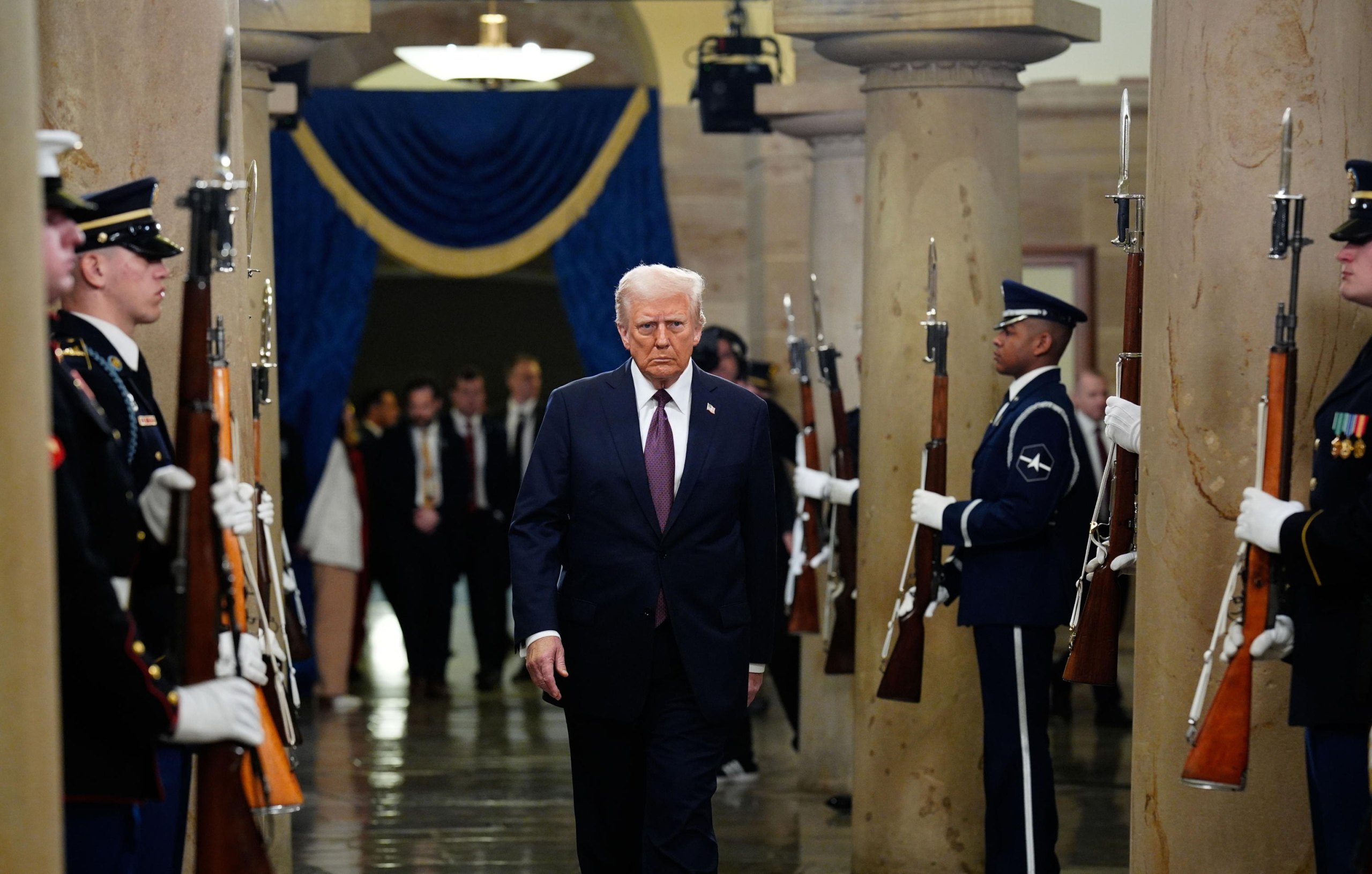 epa11839493 President-elect Donald Trump arrives ahead of the 60th inaugural ceremony on January 20, 2025, at the US Capitol in Washington, DC. Trump becomes the 47th president of the United States in a rare indoor inauguration ceremony. The parade was also moved inside Capitol One Arena due to weather.  EPA/Melina Mara / POOL