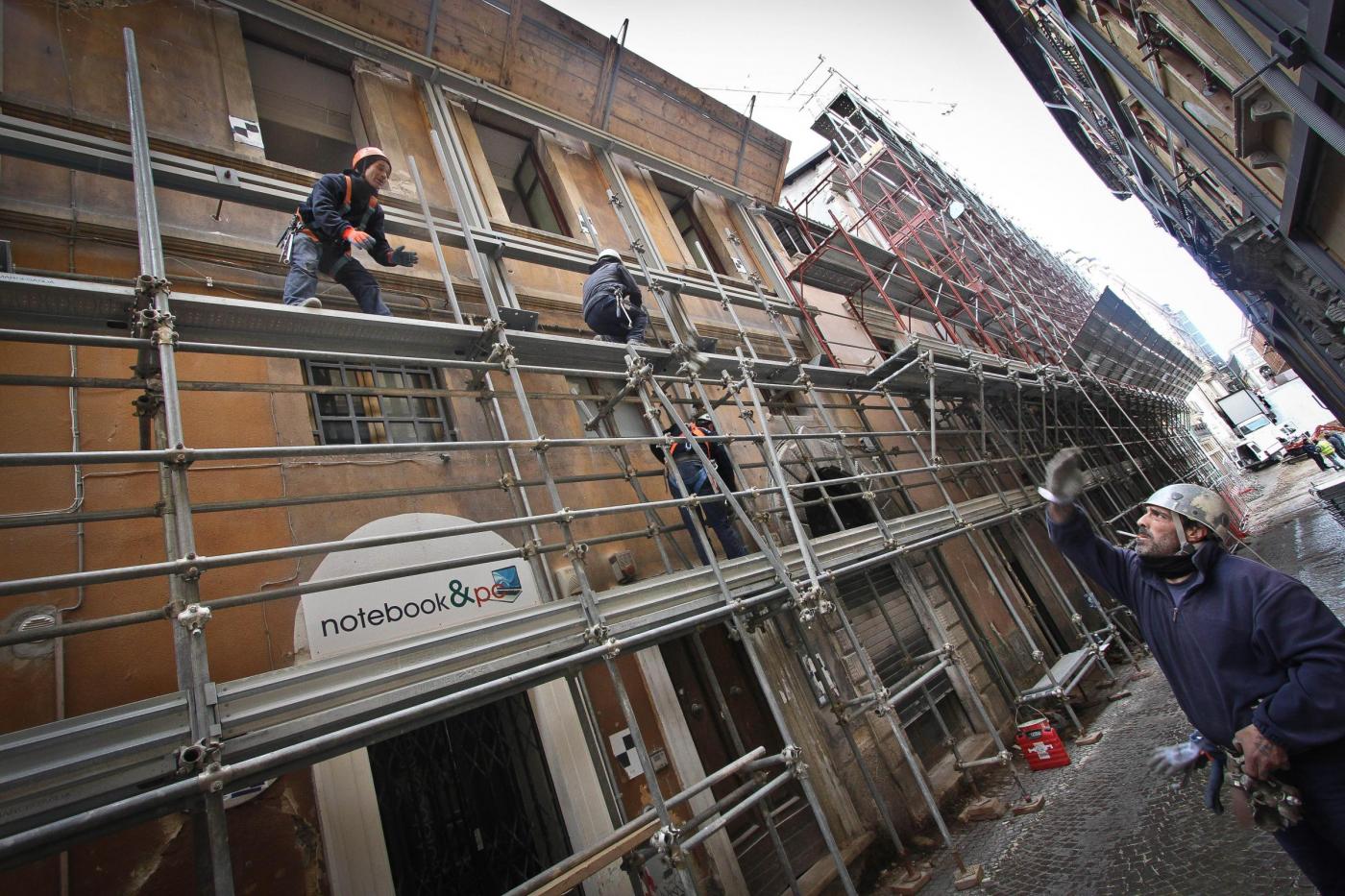 Una via del centro di L'Aquila