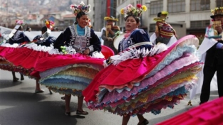 La Bolivia e i colori della festa