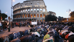 Musulmani al Colosseo