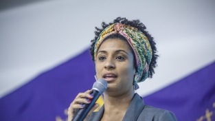 Il carnevale di Rio ricorda Marielle Franco