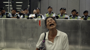 Hong Kong in piazza contro le leggi sull’estradizione