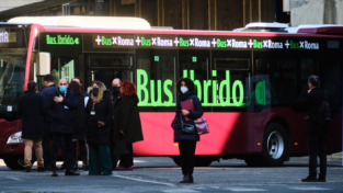 Roma, nuovi bus ecologici