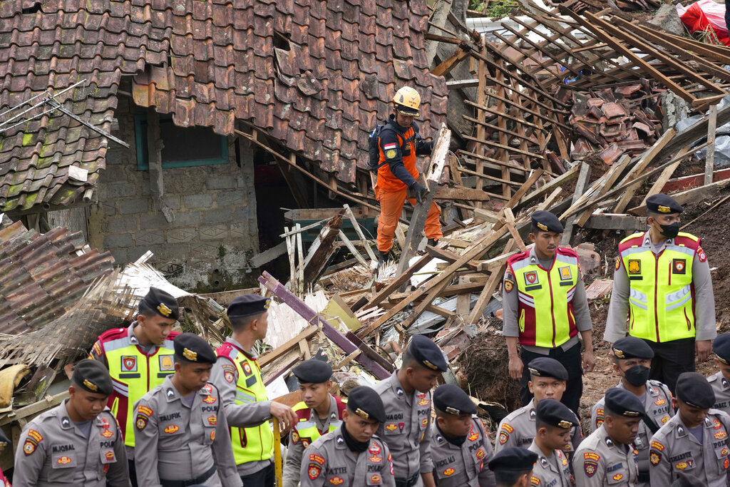 Indonesia, L'ennesimo Devastante Terremoto - Città Nuova - Città Nuova