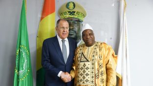 Russia, la missione africana del ministro Sergej Lavrov