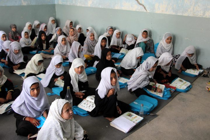 Studentesse afghane a Kandahar, Afghanistan, 18 settembre 2023. ANSA/STRINGER
