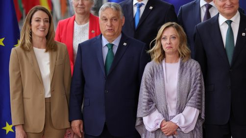 epa11441560 (L-R) President of the European Parliament Roberta Metsola, Hungary's Prime Minister Viktor Orban and Italy's Prime Minister Giorgia Meloni pose for a family photo during a European Council in Brussels, Belgium, 27 June 2024. EU leaders are gathering in Brussels for a two-day summit to discuss the Strategic Agenda 2024-2029, the next institutional cycle, Ukraine, the Middle East, competitiveness, security and defense, among other topics.  EPA/OLIVIER MATTHYS