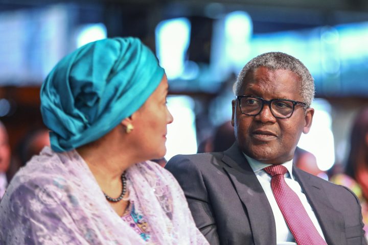 Aliko Dangote, CEO di Dangote Industries Limited con Deputy Secretary-General of the United Nations Amina Mohammed, Vice Segretario Generale delle Nazioni Unite durante l’Ibrahim Forum a Nairobi, Kenya, 29 aprile 2023. ANSA/DANIEL IRUNGU