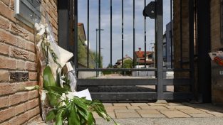 Tragedia di Paderno Dugnano, il coraggio di tacere