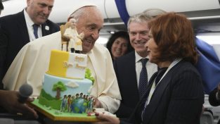 Papa Francesco amico del mondo