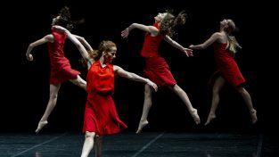 Trittico d’autore con la MM Contemporary Dance Company